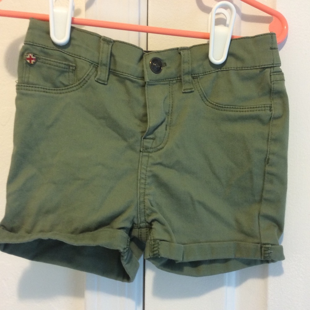 Toddler Girls Hudson shorts army green Size 4T